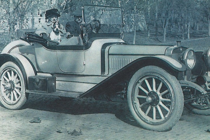 a car parked on the side of a vehicle
