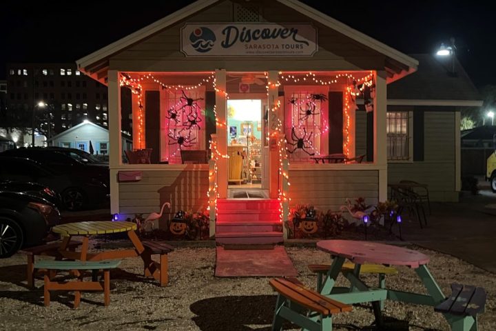 Trolley Cottage Gift Shop at Halloween