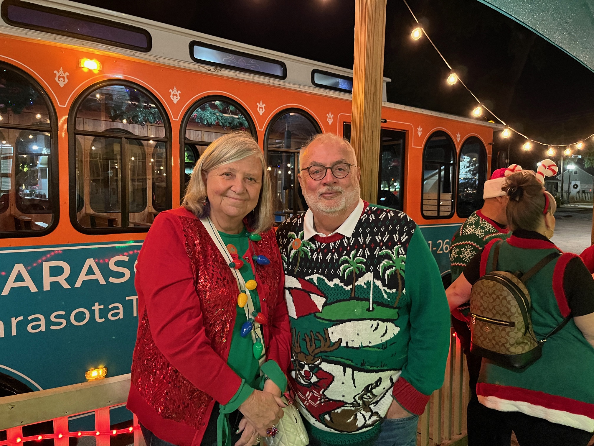 Christmas Carol Trolley | Discover Sarasota Tours