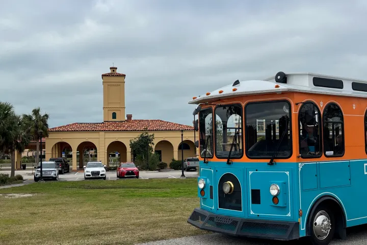 Venice City Sightseeing Tour Dolly The Trolley